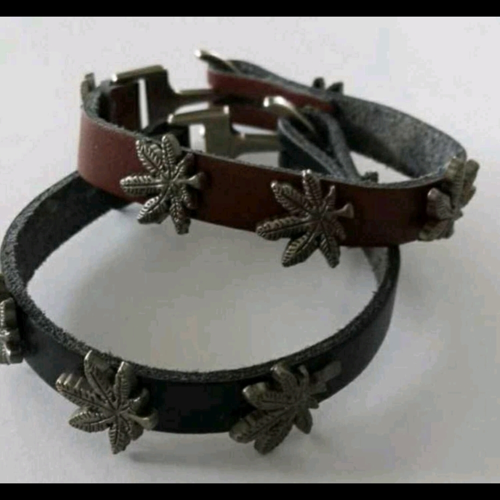 Brown Leaf Charm Bracelet